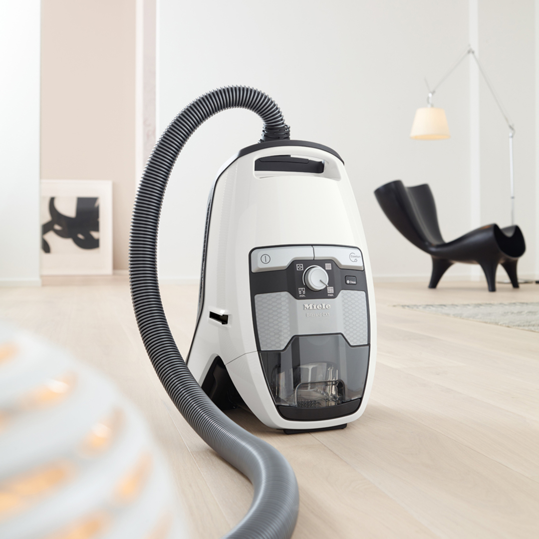 MIELE BLIZZARD CX1 EXCELLENCE WHITE VACUUM CLEANER image 5